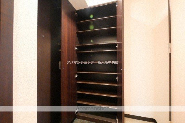 アーバンフラッツ西中島の内装写真