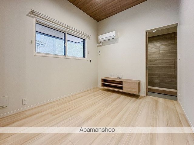 detached 埼玉県吉川市美南２丁目1-9(A)､1-21(B)

地図を見る