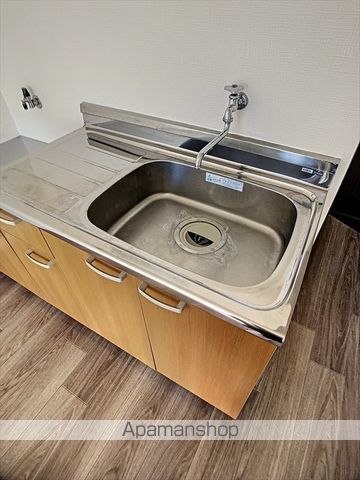 大手コーポの内装写真