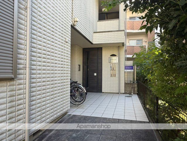 へーベルメゾン花の玄関写真