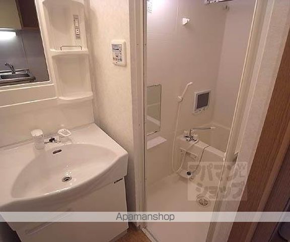 アドミ西院の内装写真