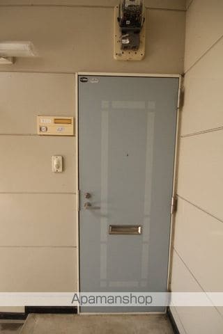 グリーンヒルBの玄関写真