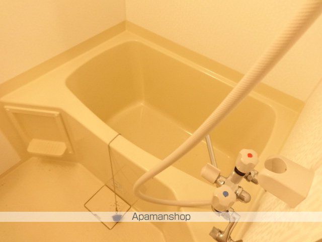 ラインストリームの内装写真