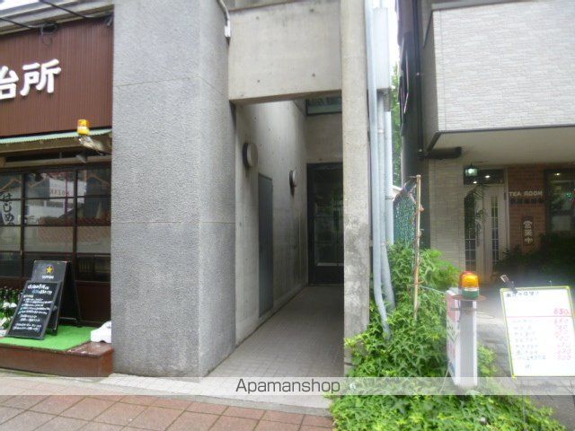 コスモポリタン90の玄関写真