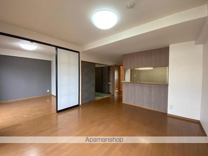 Ｓｔａｇｅ　Ｏｎｅ（ステージワン）[3LDK/67.33m2]の内装2