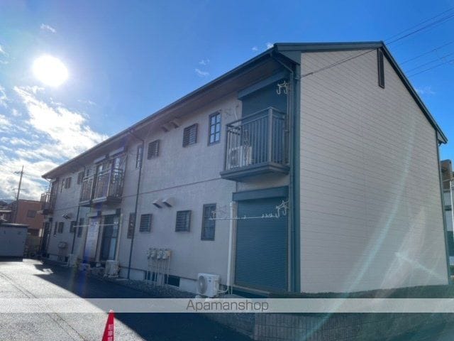 95番館の外観写真