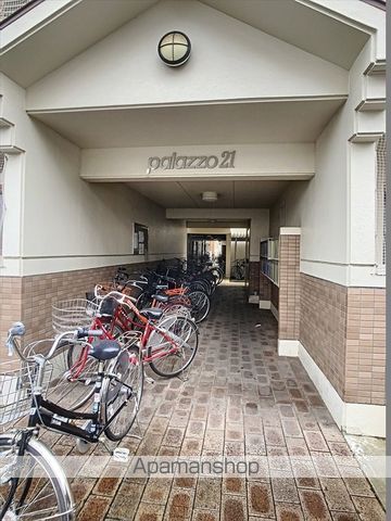 パラッツオ21の玄関写真