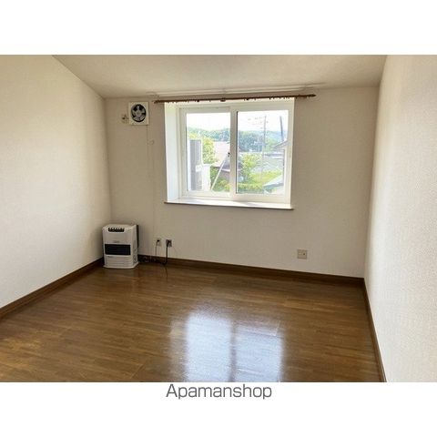 メゾンオピスIIIの内装写真