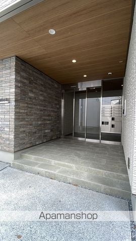 シャーメゾン鹿田本町の玄関写真