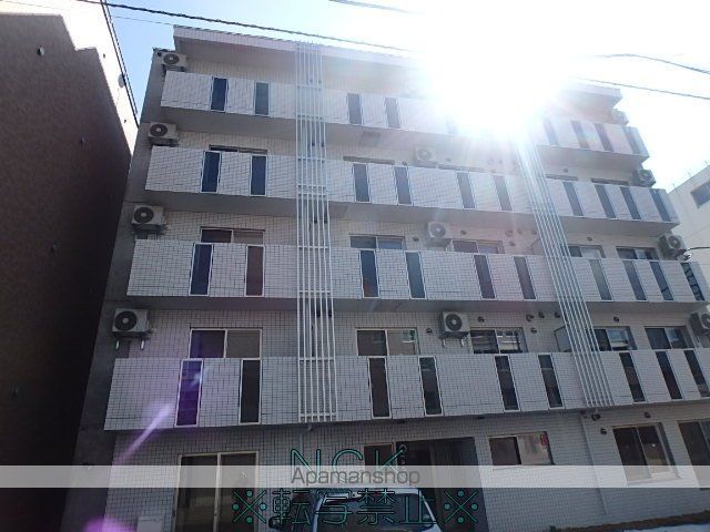 グランオルセー北大前の外観写真