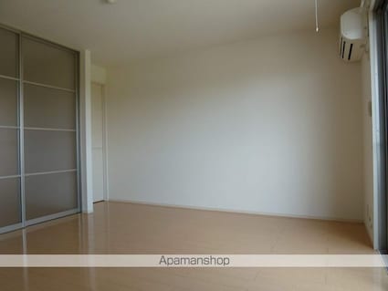 ＱＵＡＬＩＡ[1LDK/41.67m2]のリビング・居間