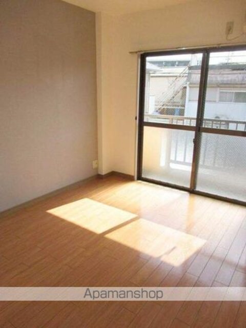 和歌山県和歌山市黒田[1K/18.65m2]のリビング・居間