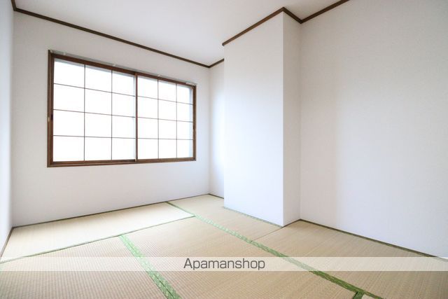ドミ円山の内装写真