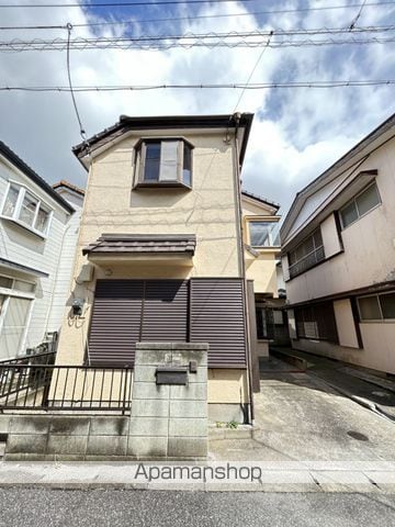 村上戸建の外観写真