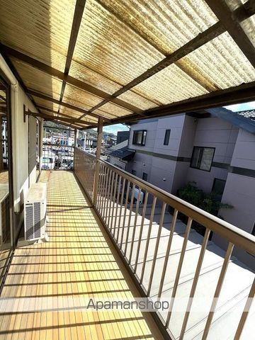 福島市 2階建 築35年の内装写真