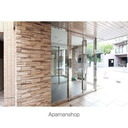 アルクス[1K/27.2m2]のエントランス3