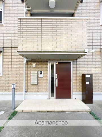 グレイスヴィラ 参番館の玄関写真