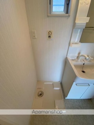 Ｉ・セレブ香川町Ａ・Ｂ[2LDK/62.89m2]の内装1