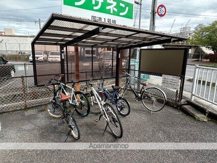 ホワイトレーク[2LDK/49.5m2]の共用部7