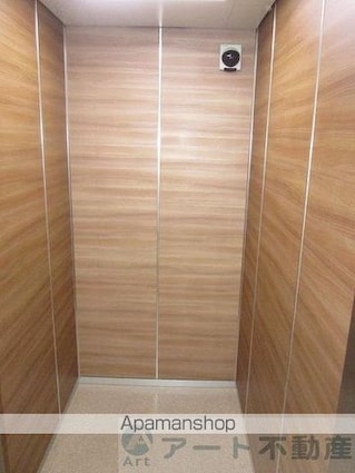 山本屋ビル[2LDK/56.16m2]の共用部2