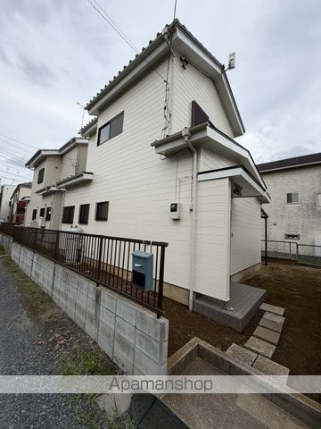 さいたま市緑区 2階建 築34年の外観写真