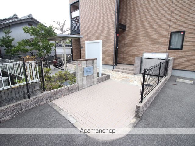 レオネクストプランドールの玄関写真