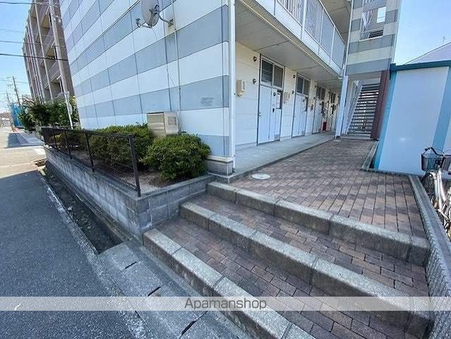 レオパレス山手の外観写真