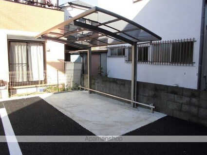 Ｆｏｒｅｓｔ[2LDK/53.79m2]の駐車場