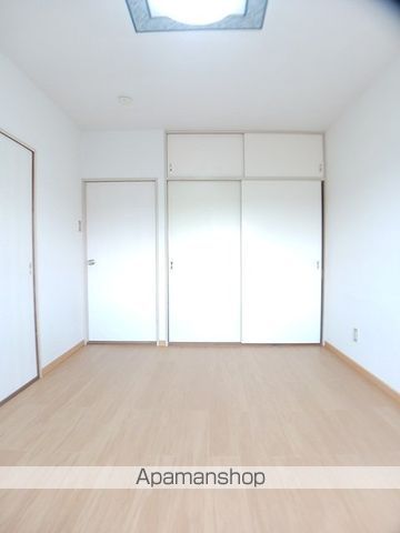 レピュートおんつかIIの内装写真