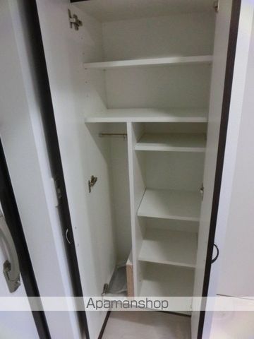 ラクラス新大阪の内装写真