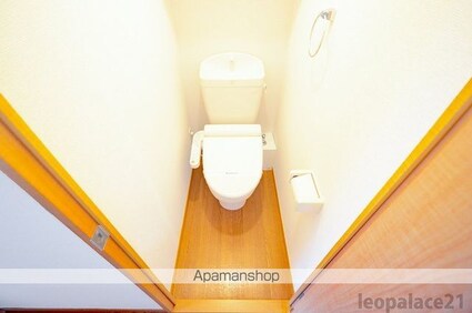 レオパレス大井[1K/19.87m2]のトイレ