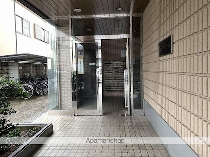 ヴェルドミール[1R/18.54m2]のエントランス2