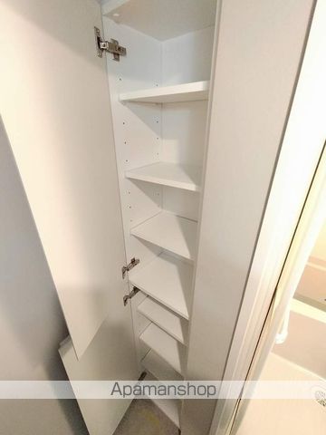 TOPAZ江坂の内装写真