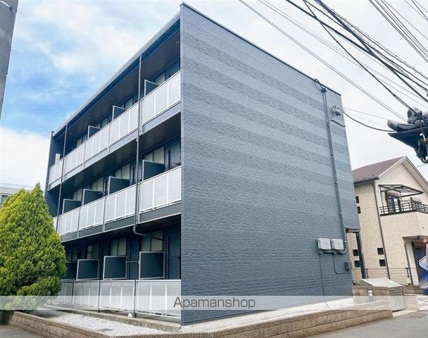 レオパレス下連雀の外観写真
