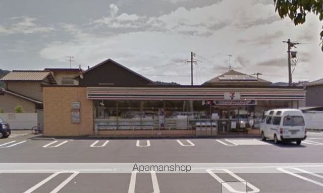 ロシニエール A棟の周辺写真