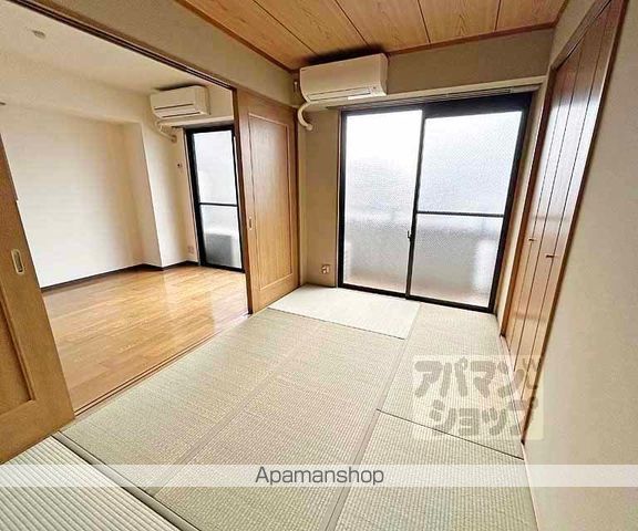 リベラシオン稲荷の内装写真