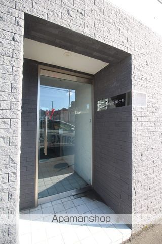 シャンテ南7条の玄関写真