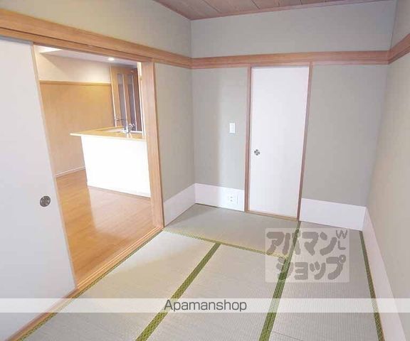 パインフィールド洛東の内装写真