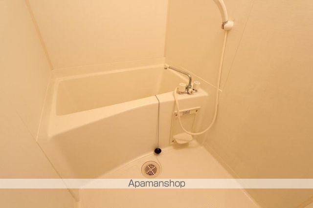 アイランドガーデン山田の内装写真
