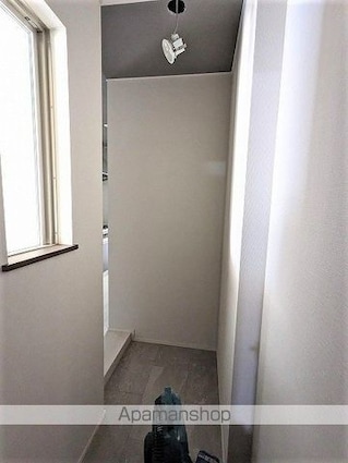 新富町セゾンヴェール[1K/25.77m2]の玄関