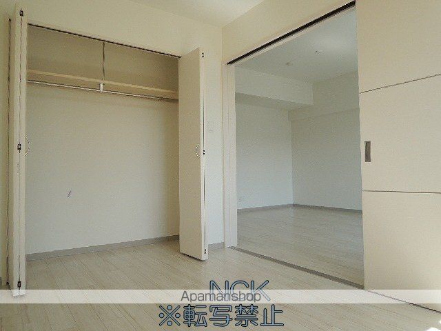 ノヴァ大通の内装写真