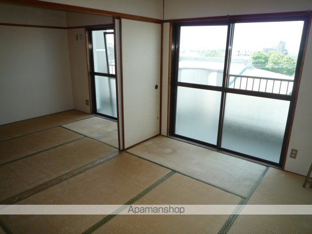 六丁目ハイツの内装写真