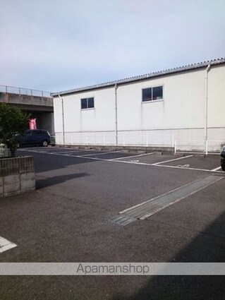 ハーモニーハイツカスミ　Ｂ[2DK/46.13m2]の駐車場