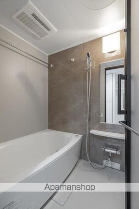 ＢＲＩＣＫ　ＲＥＳＩＤＥＮＣＥ　南青山[2LDK/60.15m2]のバス