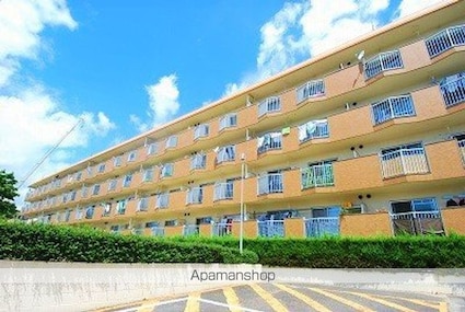 シャトー清城[2LDK/65.7m2]の外観2