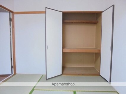 アイビハイツ　Ｃ棟[2LDK/50.61m2]の収納
