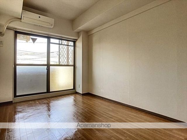 グランディール門田屋敷の内装写真