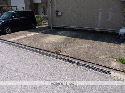 滋賀県彦根市平田町[1R/19m2]の共用部1