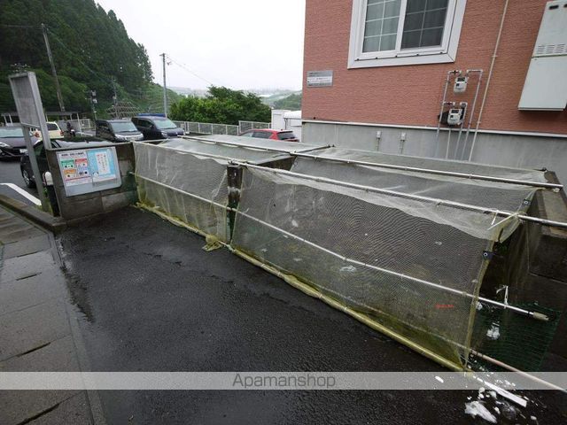ホープヒルズ2番館の外観写真