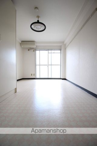 フローラル吉岡の内装写真